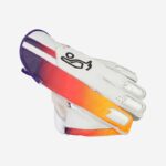 Kookaburra Aura Pro Players Adult Size WK Gloves - Image 3
